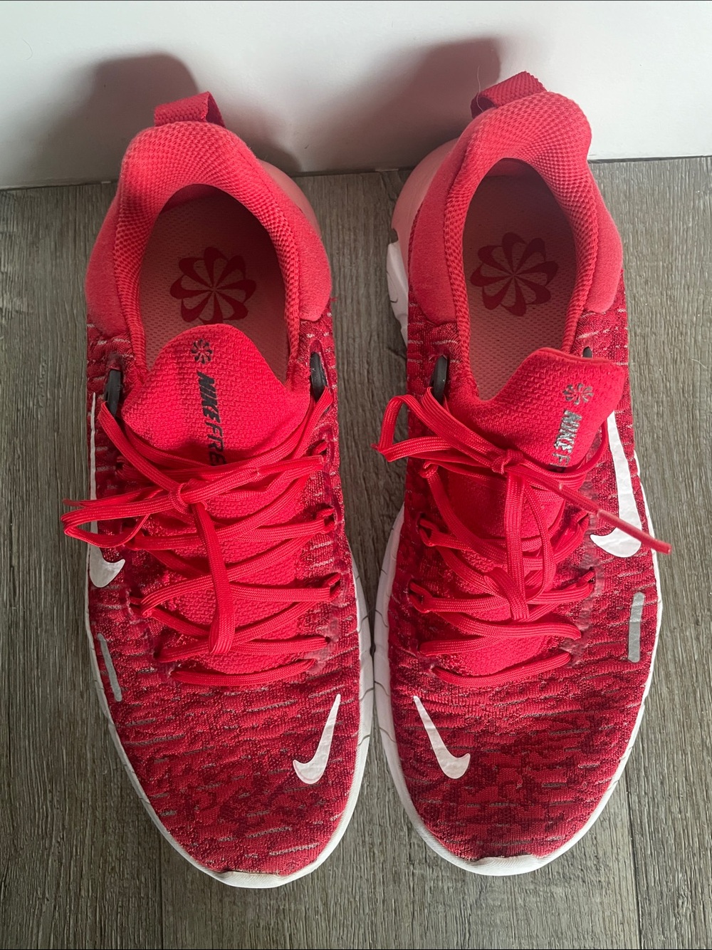 Nike Free Running Shoes Women’s 7.5 - Picture 3 of 3